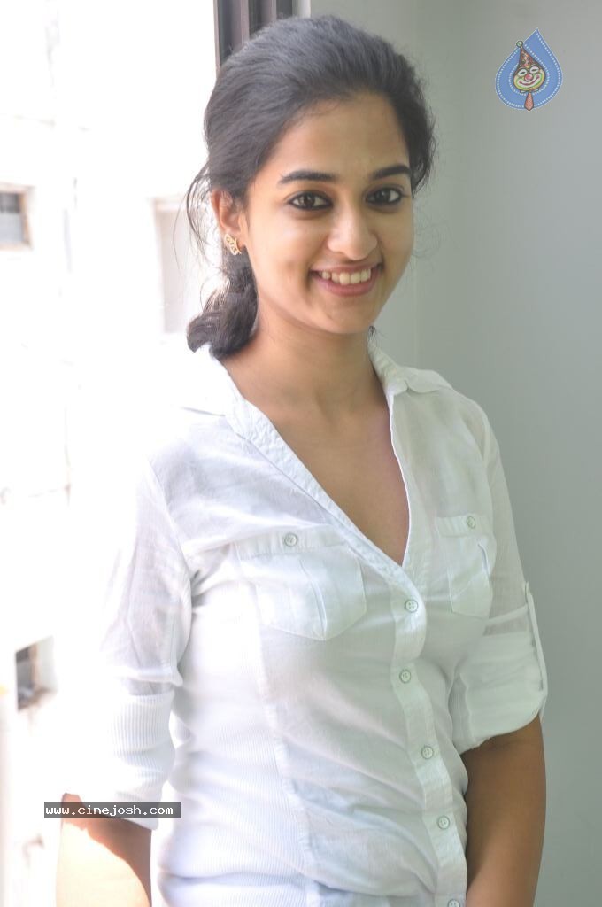 Nanditha New Stills - 21 / 56 photos