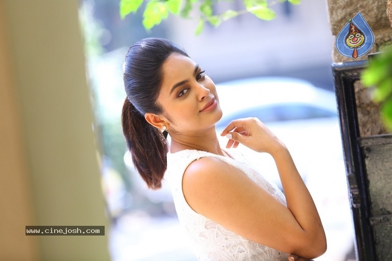 Nanditha Swetha New Photos - 34 / 45 photos