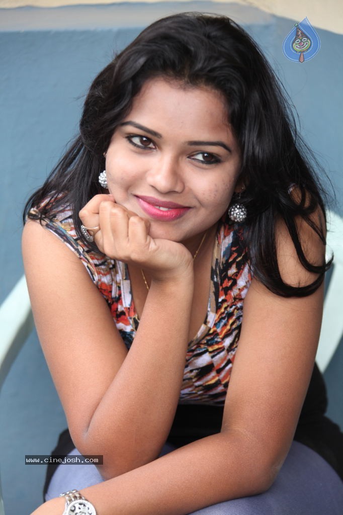 Naveena Jackson Stills - 19 / 71 photos