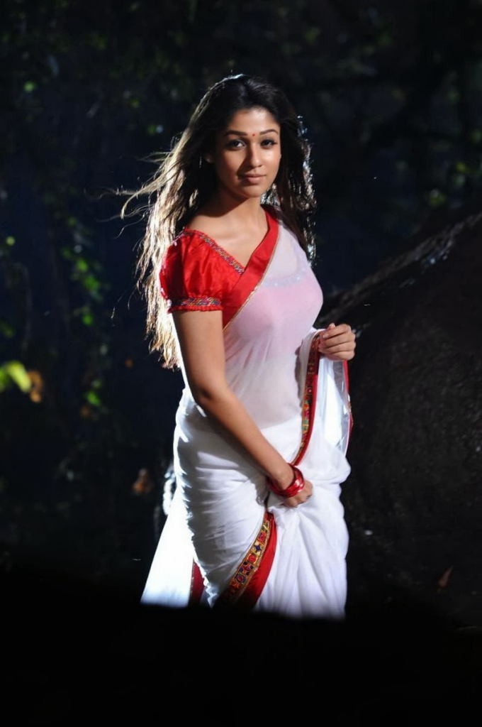 Nayanthara Hot Photos - 28 / 66 photos