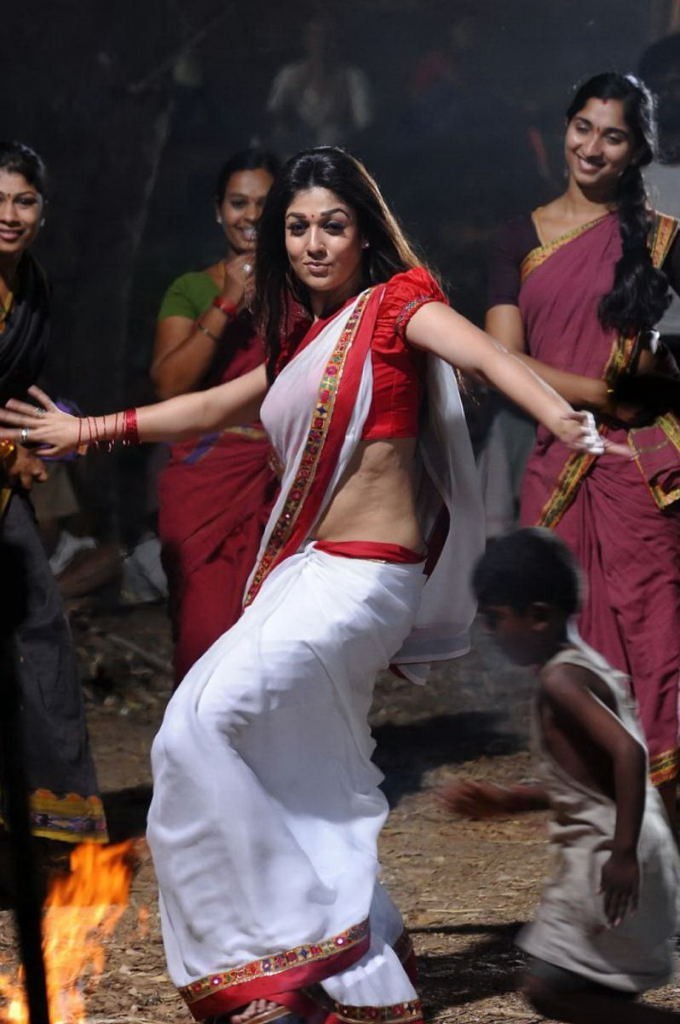 Nayanthara Hot Photos - 59 / 66 photos