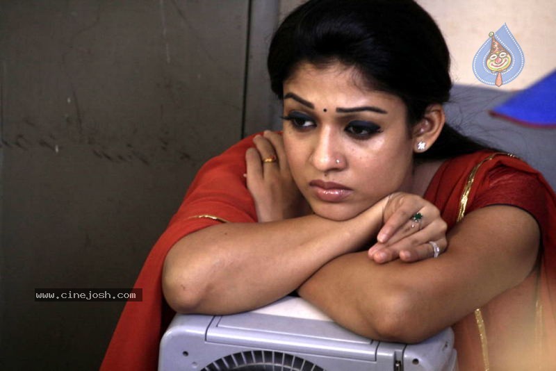 Nayanthara Pics - 39 / 50 photos