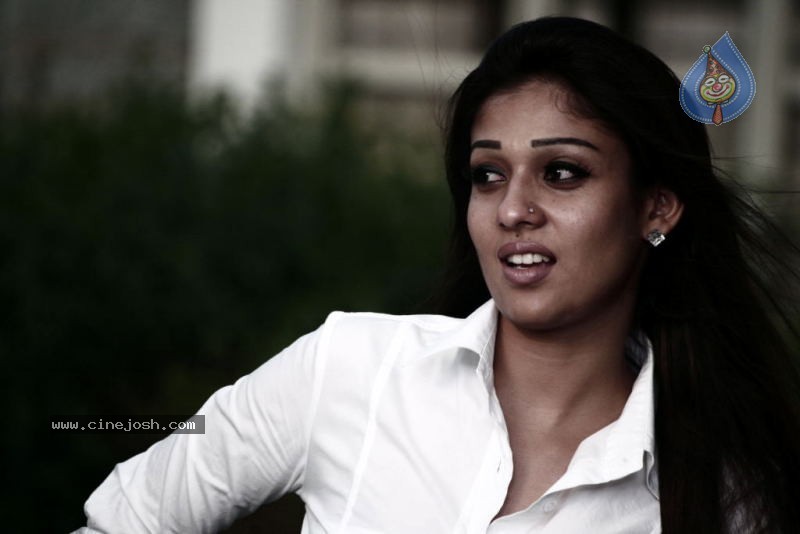 Nayanthara Pics - 43 / 50 photos