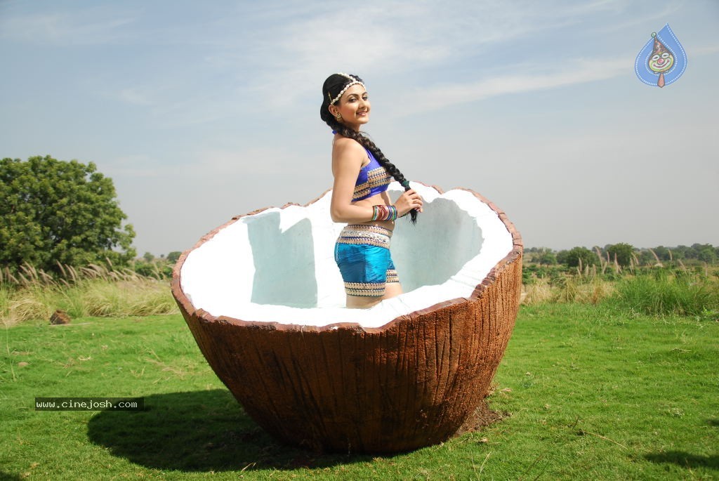 Neelam Upadhyay New Hot Stills - 81 / 105 photos