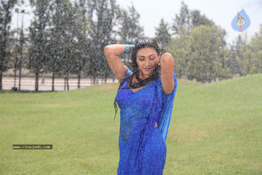 Neelam Upadhyay New Images - 36 / 39 photos