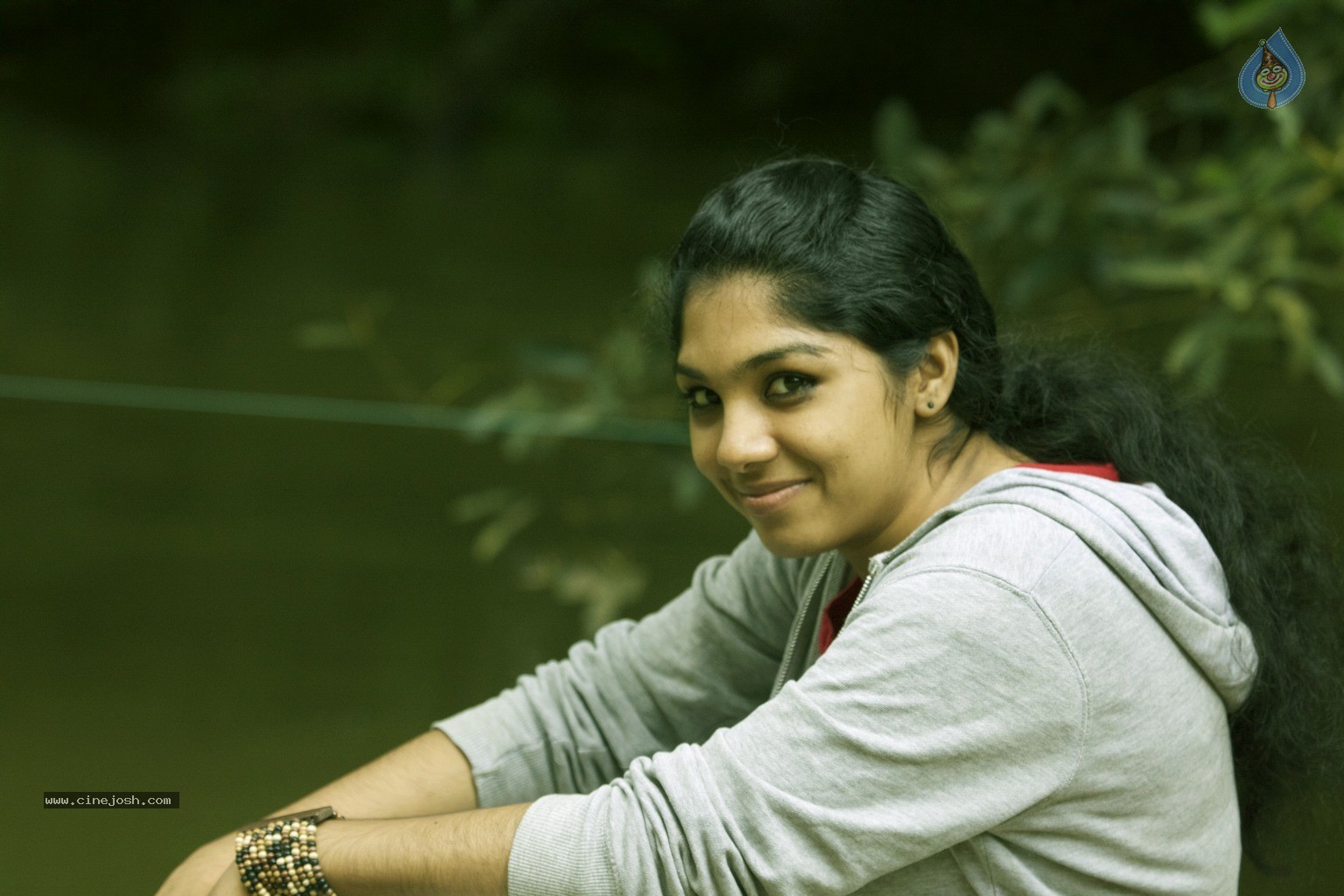 Neethu K Jose Photo Shoot - 13 / 40 photos