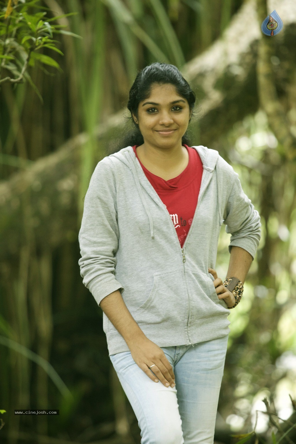 Neethu K Jose Photo Shoot - 39 / 40 photos