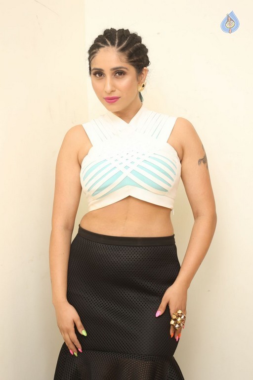 Neha Bhasin New Photos - 8 / 34 photos