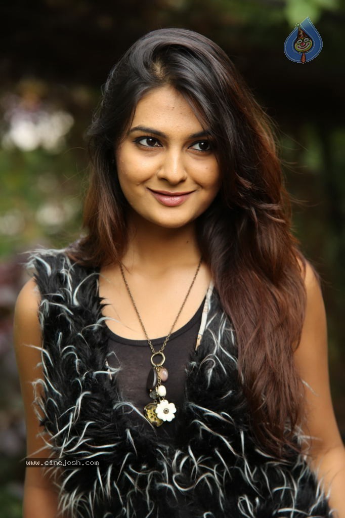 Neha Deshpande Latest Photos - 21 / 152 photos