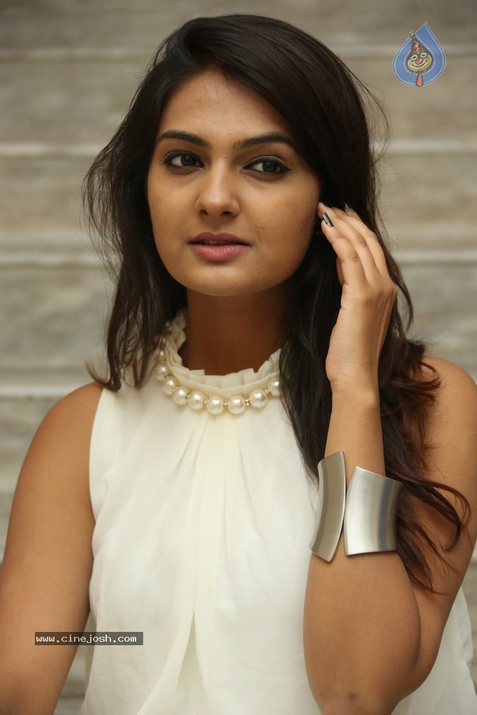Neha Deshpande New Stills - 71 / 125 photos