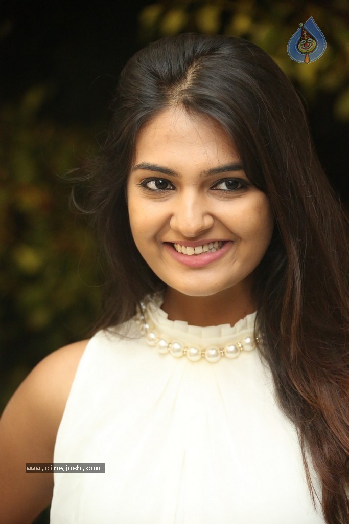 Neha Deshpande New Stills - 72 / 125 photos