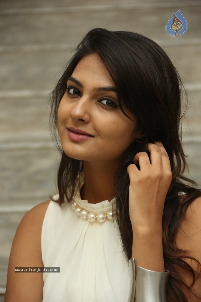 Neha Deshpande New Stills - 83 / 125 photos