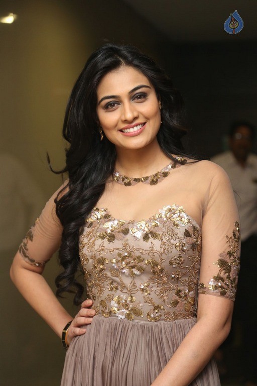Neha Hinge New Photos - 41 / 55 photos