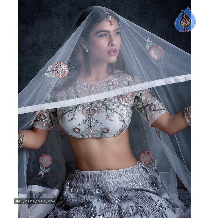 Neha Malik Latest Photos - 42 / 44 photos