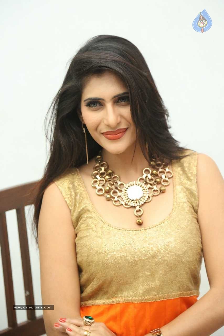 Neha Saxena Latest Photos - 22 / 57 photos