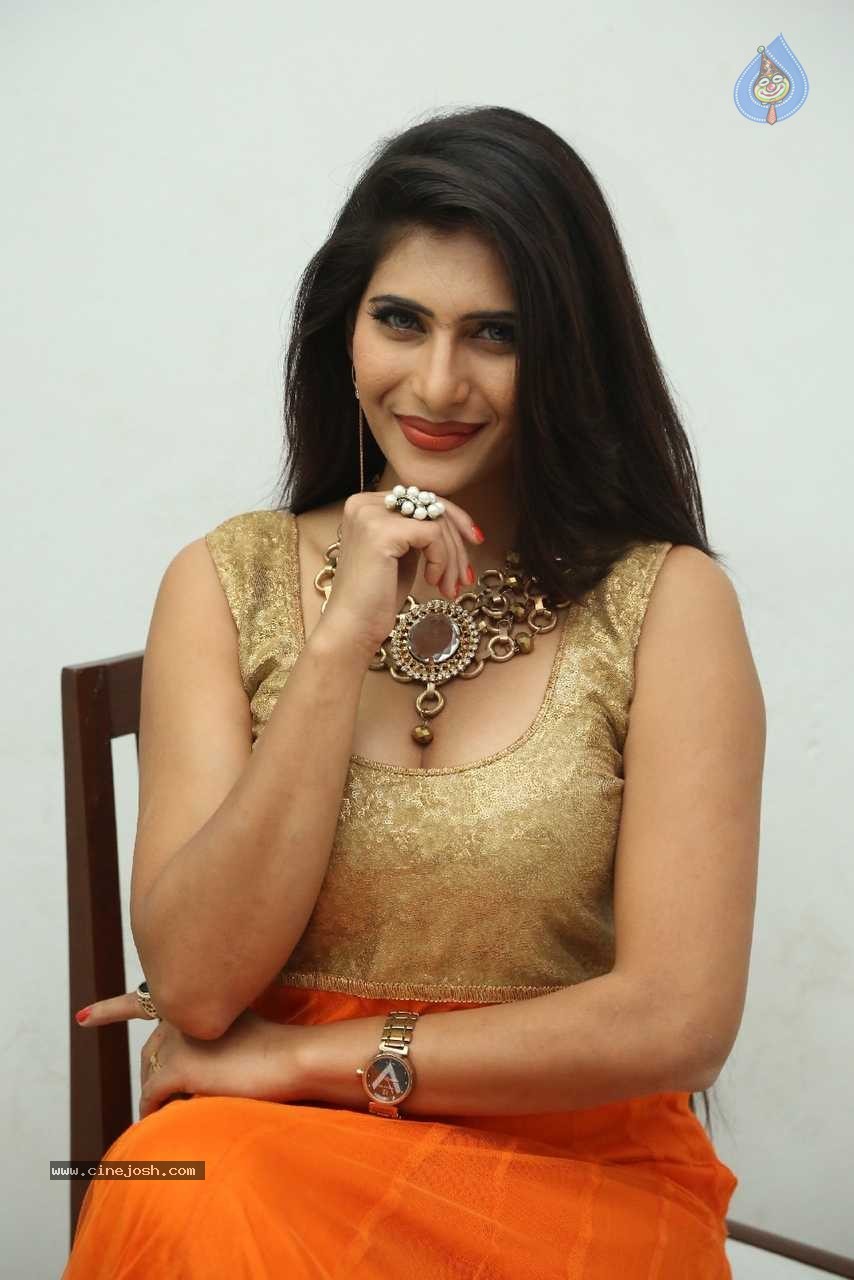 Neha Saxena Latest Photos - 40 / 57 photos