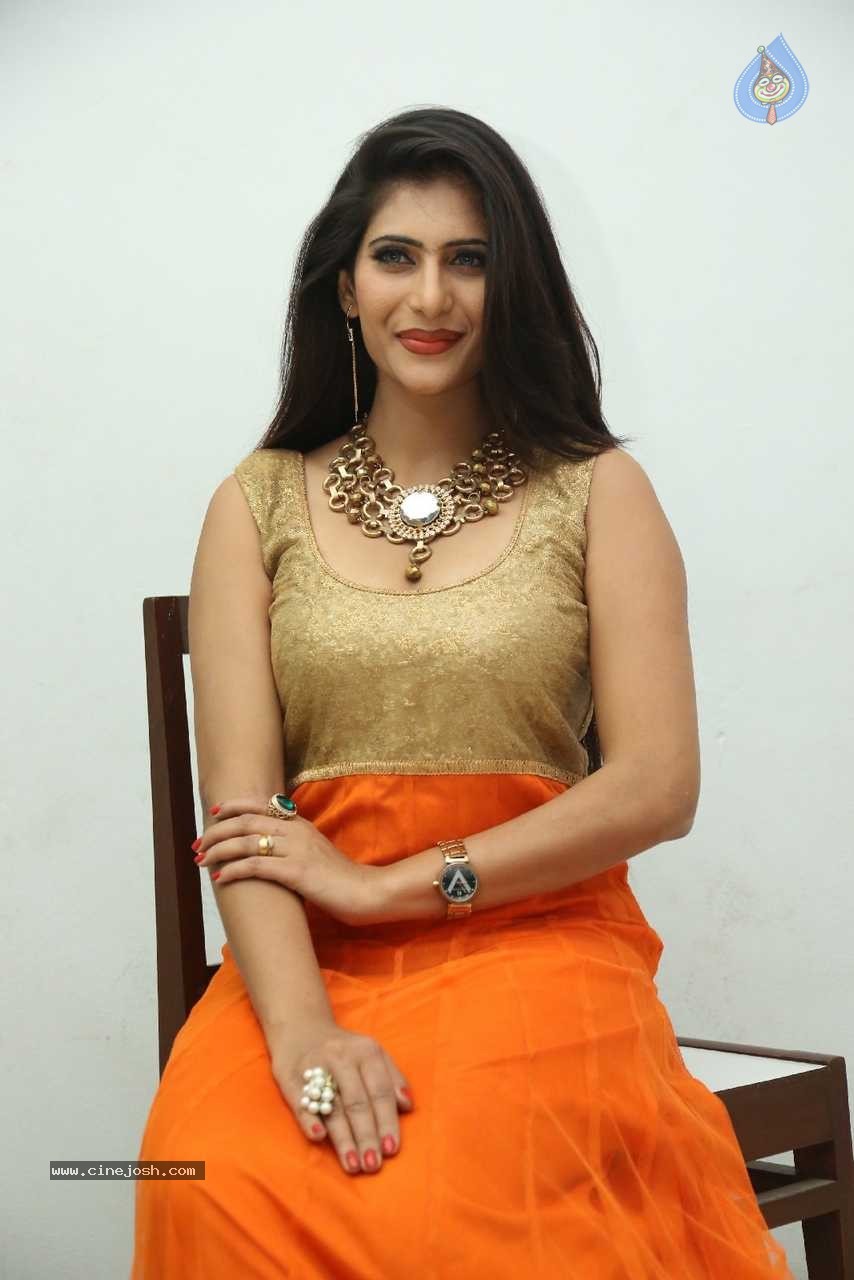 Neha Saxena Latest Photos - 52 / 57 photos