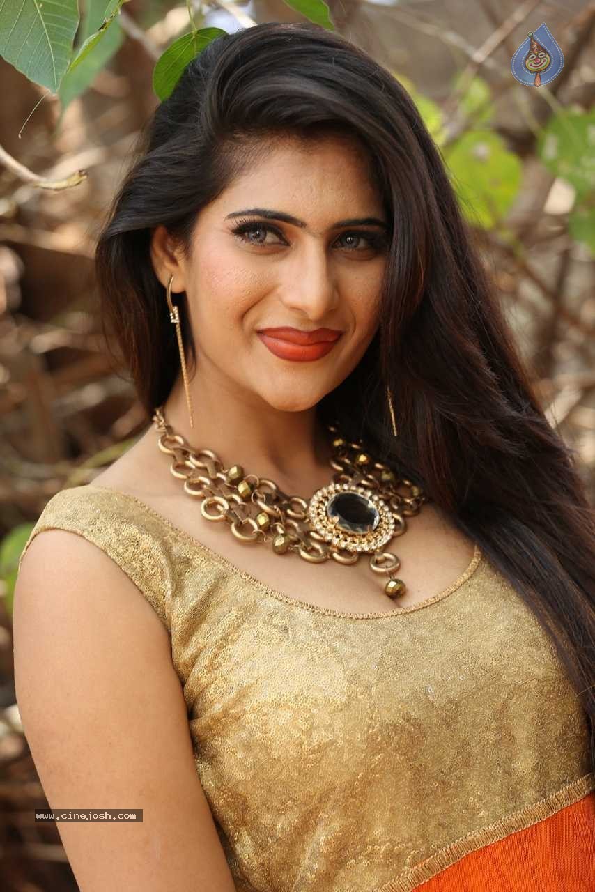 Neha Saxena Latest Photos - 54 / 57 photos