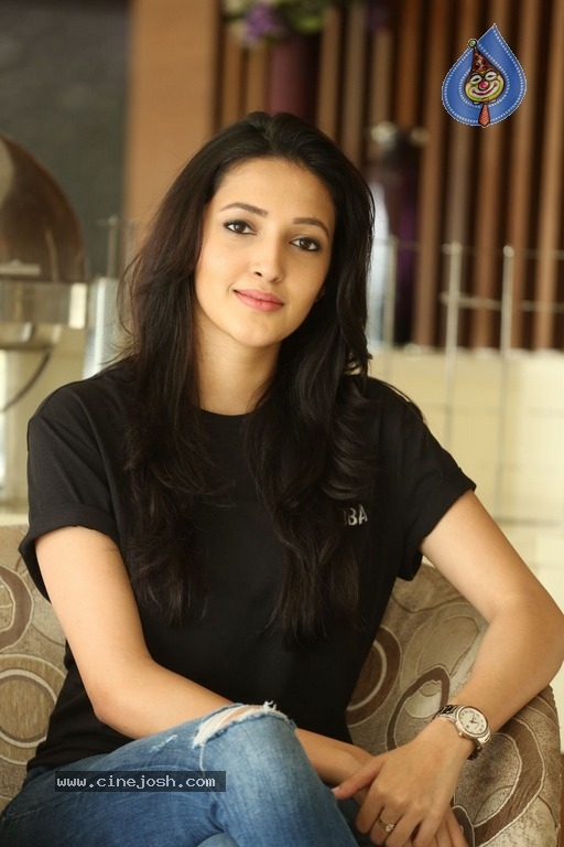 Neha Shetty Latest Pics - 7 / 13 photos