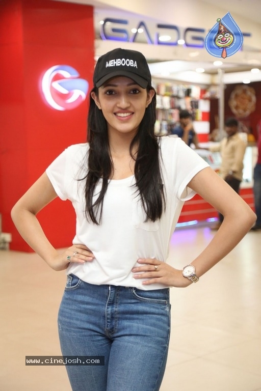 Neha Shetty New Pics - 7 / 11 photos