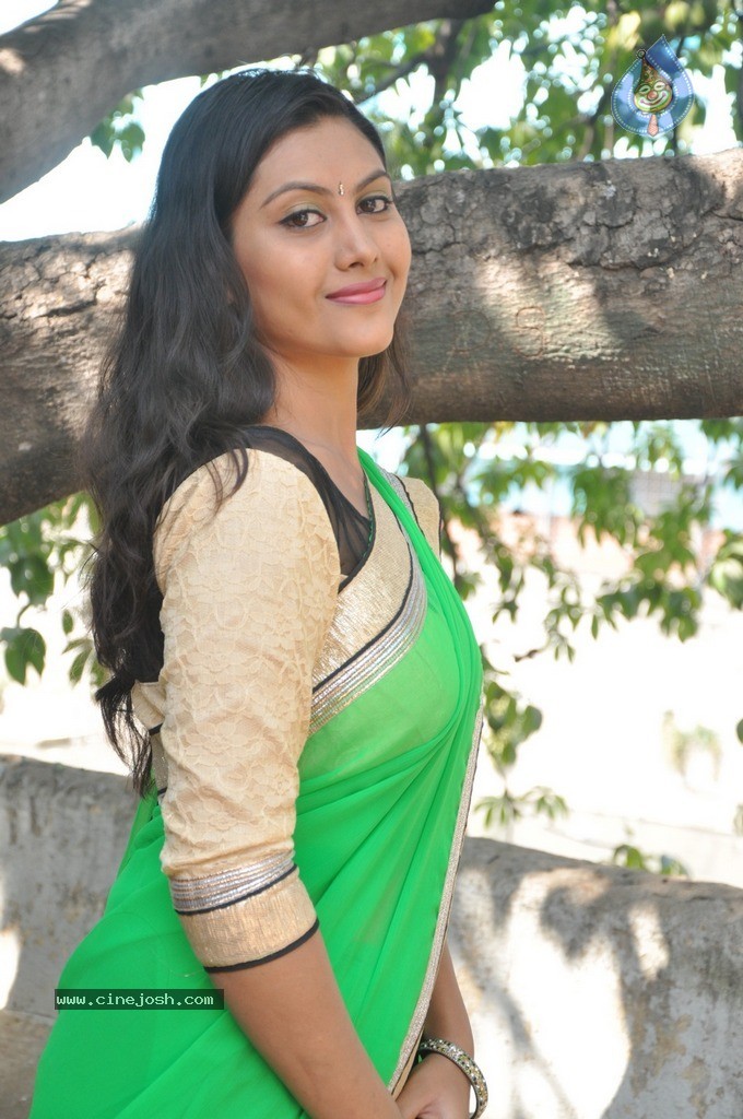 New Actress Priyanka Stills - 14 / 70 photos