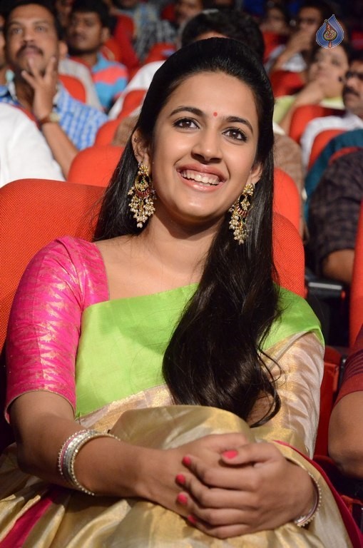 Niharika at Oka Manasu Audio Launch - 39 / 40 photos
