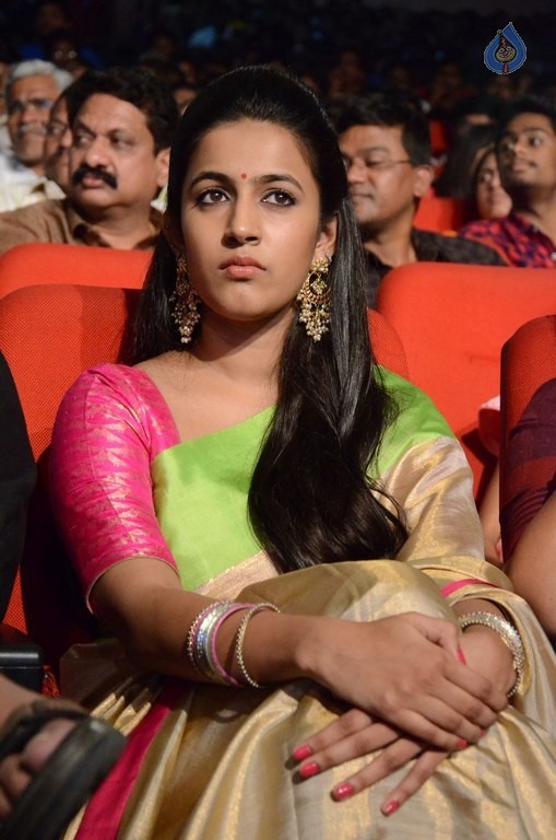 Niharika at Oka Manasu Audio Launch - 40 / 40 photos