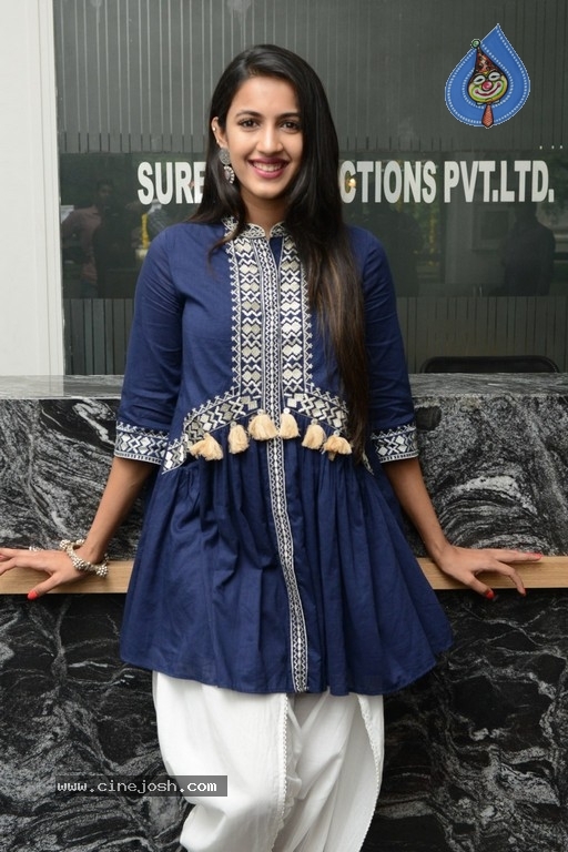 Niharika Latest Photos - 8 / 12 photos