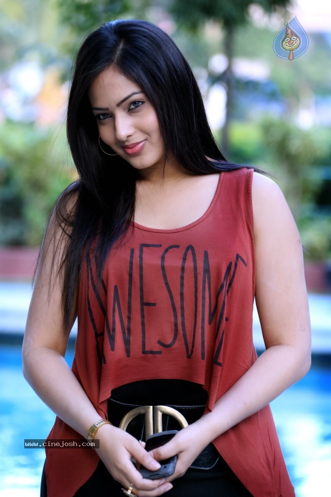 Nikesha Patel Latest Gallery - 78 / 125 photos