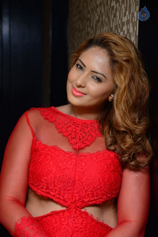 Nikesha Patel Latest Pics - 36 / 36 photos