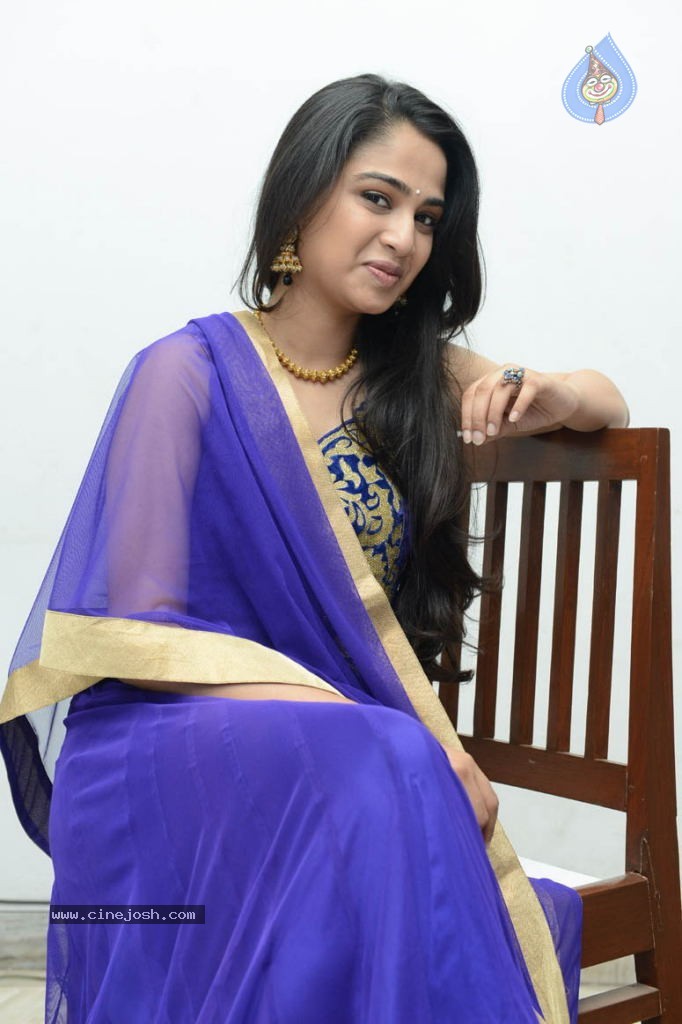 Nikitha Anil Stills - 16 / 26 photos