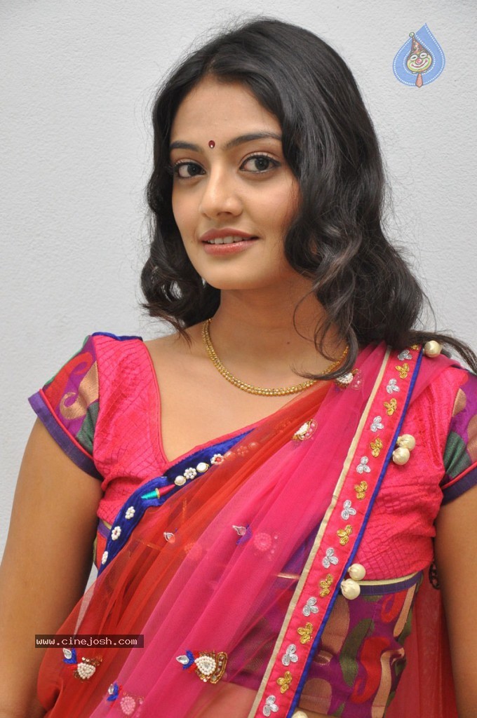 Nikitha Narayan Hot Gallery - 38 / 59 photos