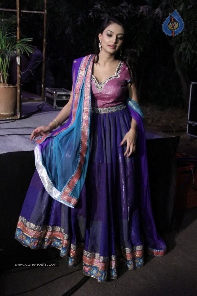 Nikitha Narayana New Photos - 61 / 100 photos