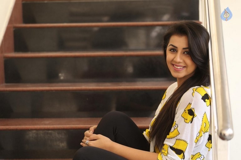 Nikki Galrani Latest Pics - 40 / 63 photos