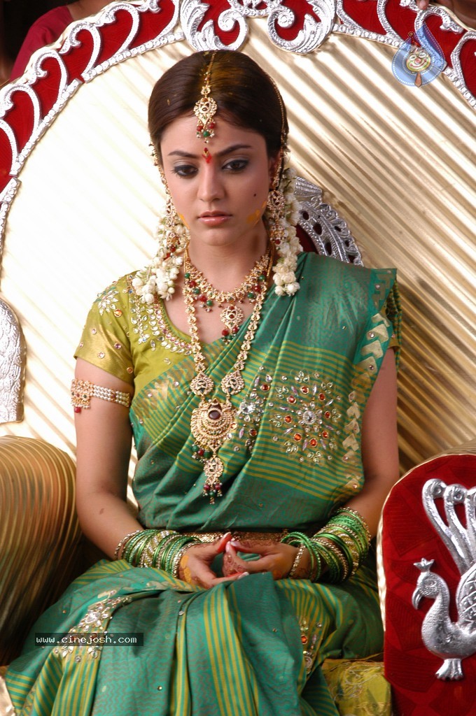 Nisha Agarwal Hot Stills - 2 / 61 photos