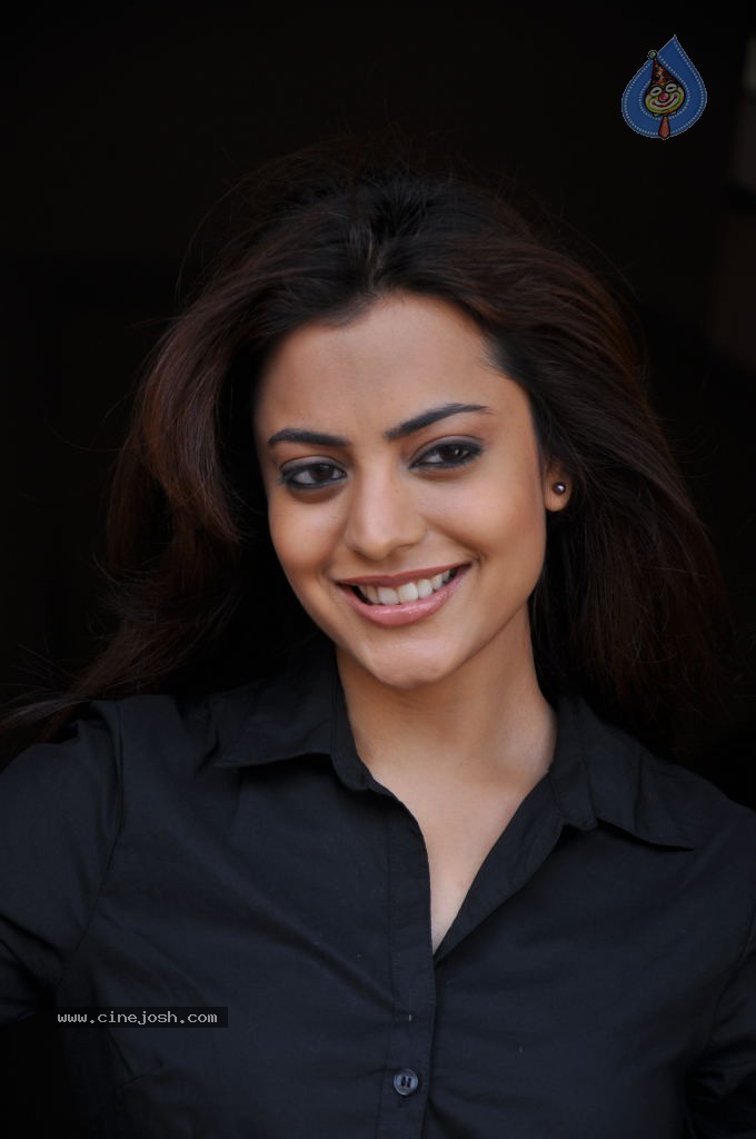Nisha Agarwal Latest Stills - 33 / 58 photos