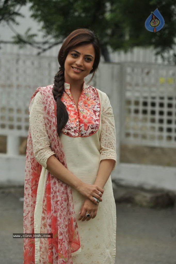 Nisha Agarwal New Photos - 27 / 28 photos