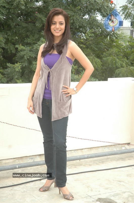 Nisha Agarwal New Stills - 61 / 85 photos