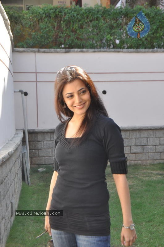 Nisha Agarwal Photos - 66 / 70 photos