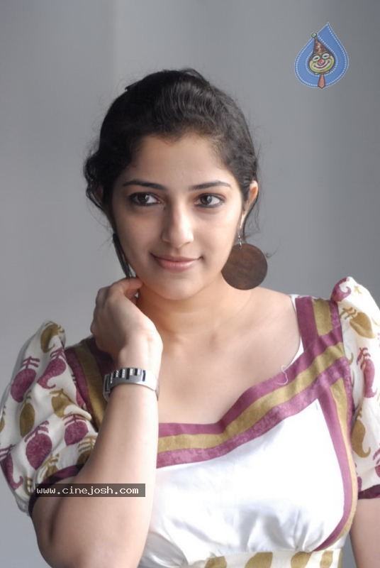 Nishanti Evani New Stills - 39 / 84 photos