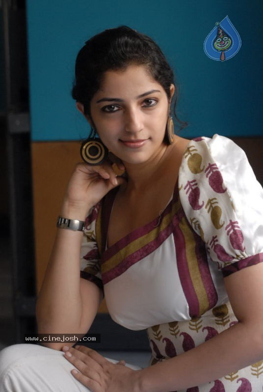 Nishanti Evani New Stills - 62 / 84 photos