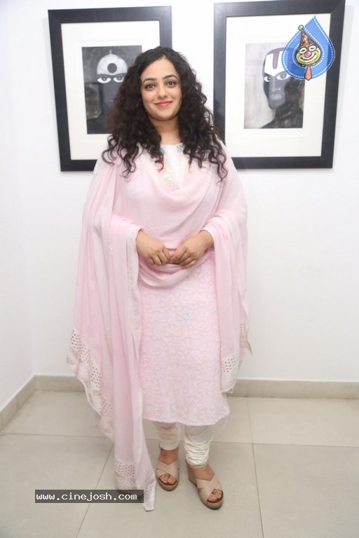 Nithya Menen at Gaze Art Show - 2 / 18 photos