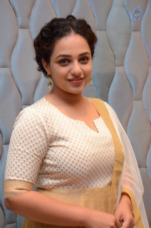 Nithya Menen New Photos - 18 / 61 photos