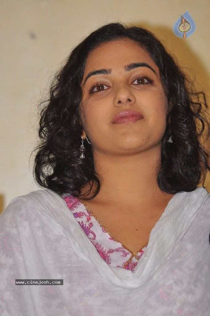 Nithya Menon - 4 / 100 photos