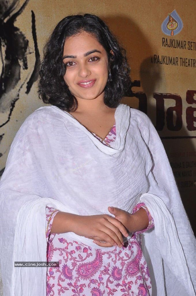 Nithya Menon - 67 / 100 photos