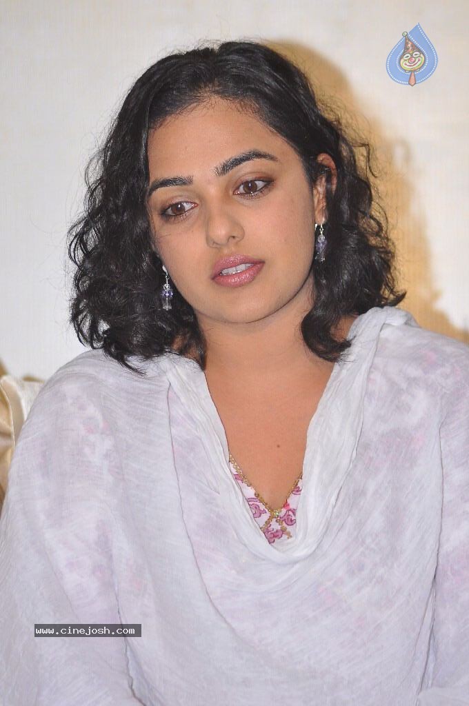 Nithya Menon - 71 / 100 photos