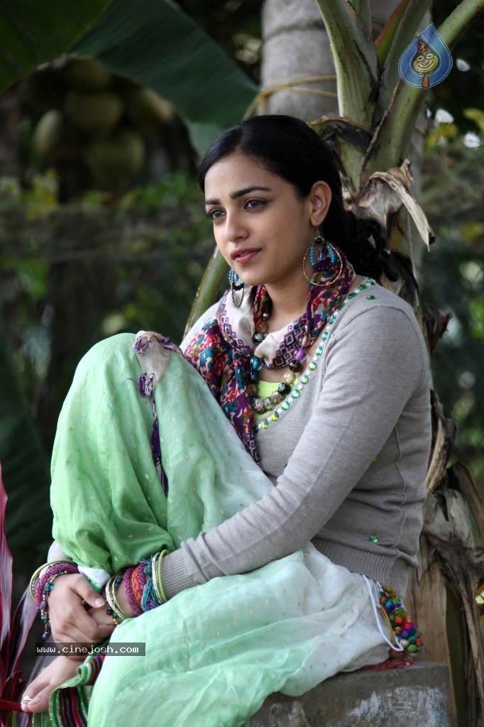 Nithya Menon Gallery - 42 / 87 photos