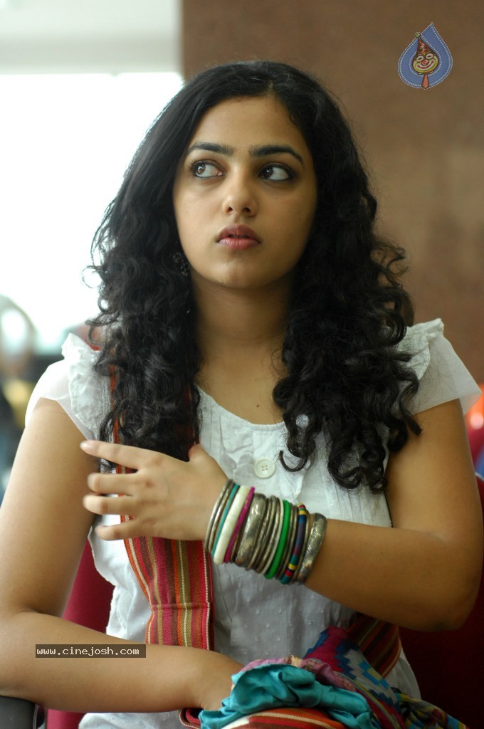 Nithya Menon Gallery - 54 / 87 photos