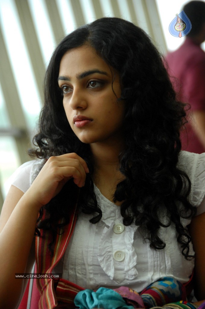 Nithya Menon Gallery - 73 / 87 photos