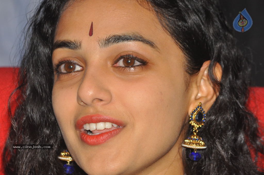 Nithya Menon Latest Stills - 21 / 71 photos